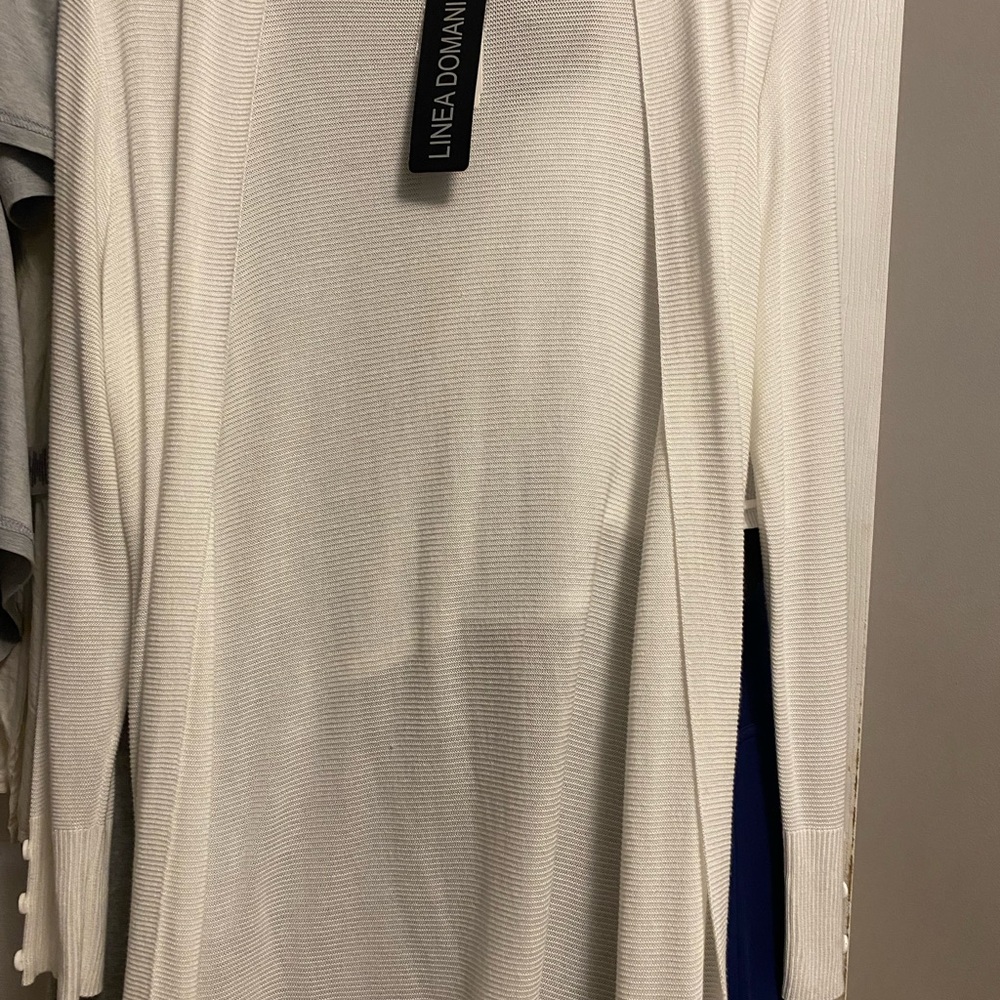 Linea Domani Women's White Top
